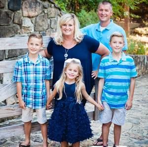 Meet your Posher, Chrissy